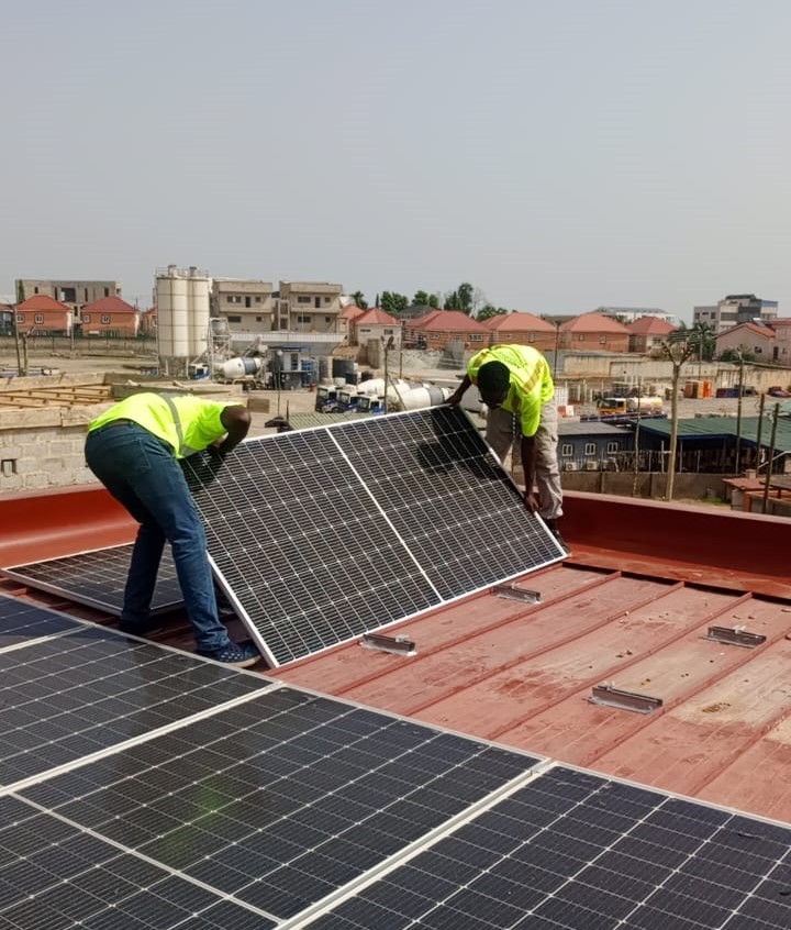 Autostan solar installation